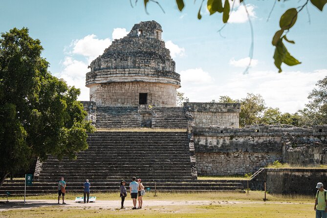 Chichen Itza Marvel of the World Early Morning Archaeologic Tour - What to bring and how to survive the early start (without ruining your mood)