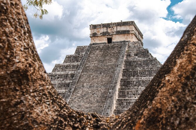 Chichen Itza with exclusive Cenote Maya and Valladolid free time - Hacienda Oxman Cenote Maya: swimming time that actually refreshes