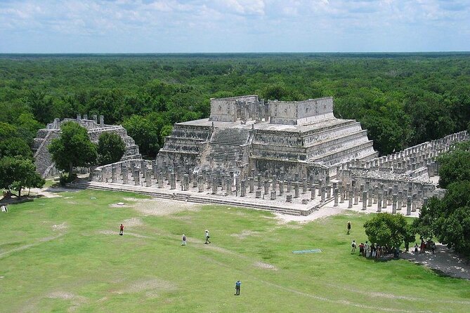 Luxury Tour to Chichen Itza and 2 Cenote - From Tulum - Valladolid Stop: A 30-Minute Walk for Church and Handicrafts