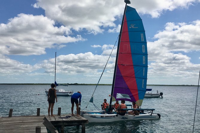 Private - Bacalar sailing across the mesmerizing waters - Laguna Bacalar sailing time: fort, pirate channel, bird island, fossils