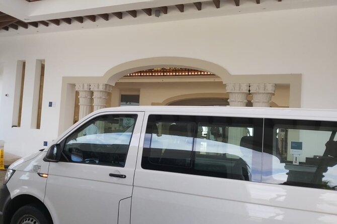 Private transportation CUN Airport-Tulúm Center & Hotel Zone - Communication That Prevents Missed Turns and Unclear Drop-Offs
