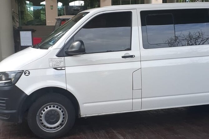 Private transportation CUN Airport-Tulúm Center & Hotel Zone - English Offered, but Spanish Can Still Help
