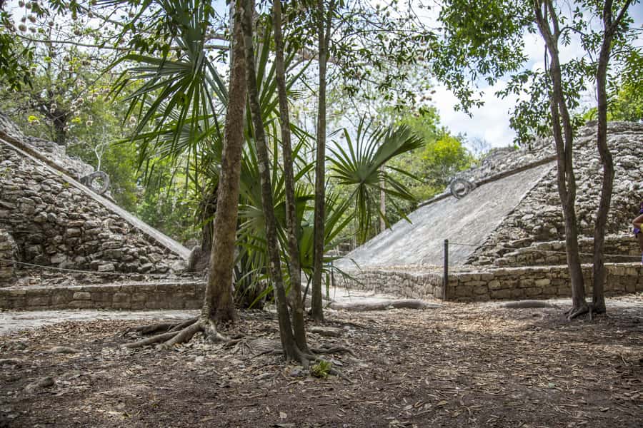 Riviera Maya: Tour to Cobá and Chichén Itzá with a Cenote and optional lunch - Chichén Itzá with a real guide: pyramids, free time, and meaning