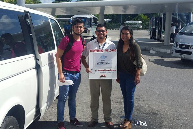 Shared Transportation from Cancun Airport to Tulum - The Meet-and-Greet: Where You Find Your Driver (and Why It Helps)