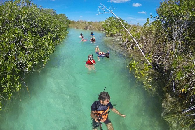 Sian Kaan Lagoons - Muyil ruins and legends: what the guide adds (Julio, Jose, and stories)