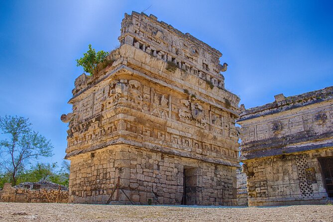 Small group tour to Chichen Itza early access + Cenote + Ekbalam - Ek Balam: jungle ruins and the Acropolis climb
