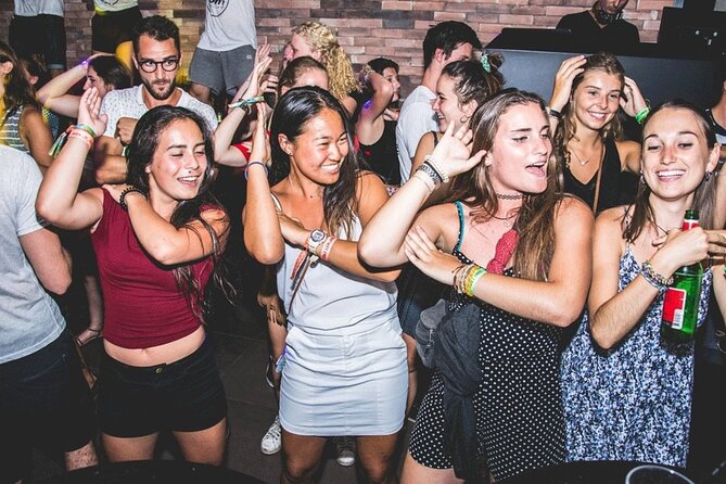 Social Pubcrawl Barcrawl Tulum - Price and value: why $42.02 can make sense