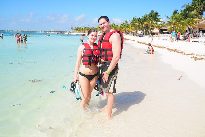 Tortugas & Cenotes Snorkel With Turtles Tour - Transport, timing, and why the van minutes matter