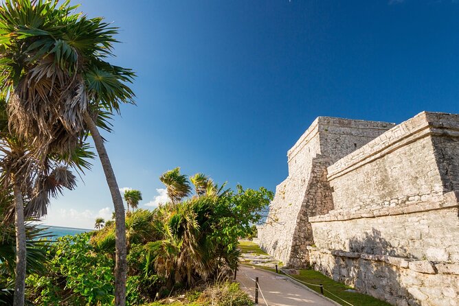 Tour to Tulum and Cenote Swimming with Turtles from Tulum - Stop 4: Your guided Mayan context at Tulum