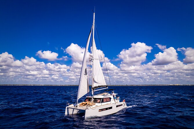 Tulum: Luxury Sail & Snorkel – All Inclusive 34' Catamaran - Luxury catamaran basics: what you’re paying for at $825