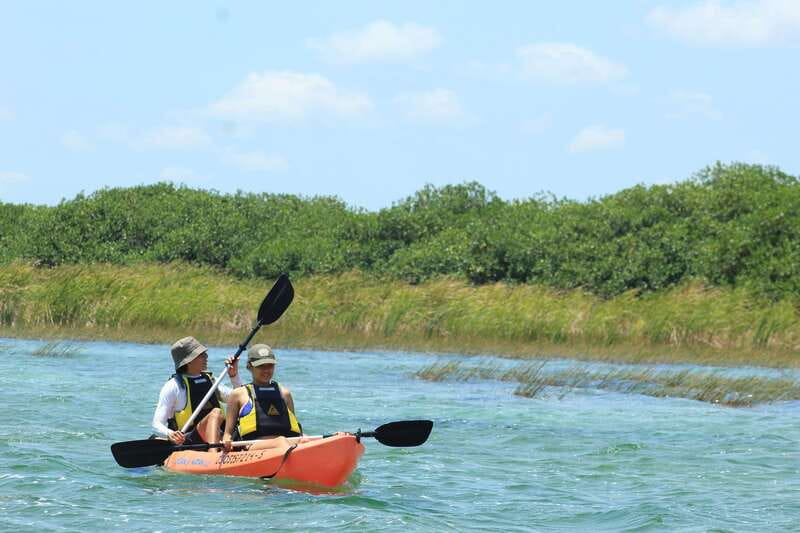 Tulum: Sian Ka'an Biosphere Reserve Kayak Tour - Chunyaxché lunch back at the palapa: good food, real timing