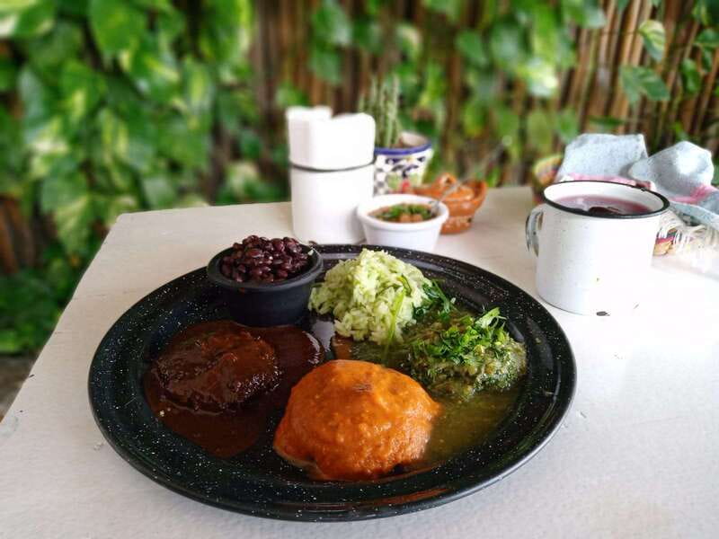 Tulum: Vegan Walking Food Tour with Tasting - Street Art on the Route: More Than a Photo Stop