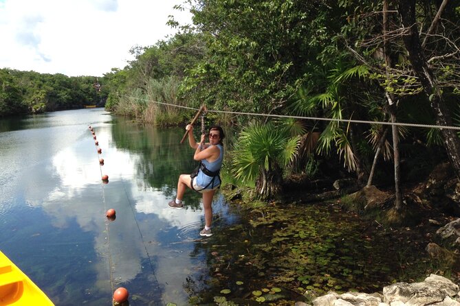 Zip lining and Canoe Monkey jungle in Tulum - Canoeing the lagoon: calmer water after the cables